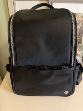 lululemon athletica | Bags | Lululemon Liftos Commuter Backpack 2l